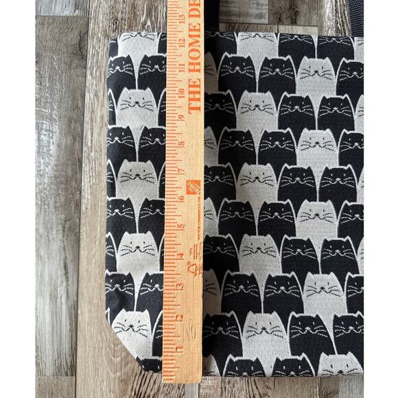 Danny K Isabella Tote Cat Themed Tapestry Shoulder Bag Zip Closure USA NEW - Picture 7 of 9